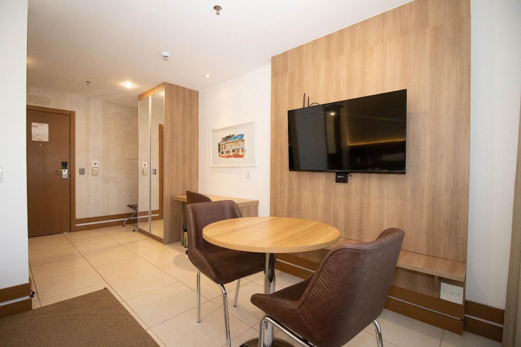 360 Athos Bulcao By Ozped Apartment